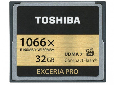 EXCERIA PRO 32GB (CF-032GSG(BL8) TOSHIBA