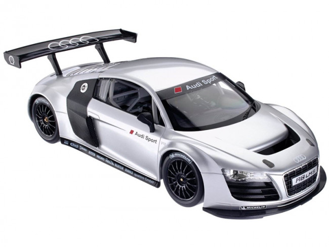 Audi r8 clearance teledirigido