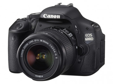 CAMARA REFLEX EOS 600D + 18/55 IS II
