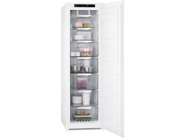 CONGELADOR VERTICAL AEG 1 PUERTA INTEGRABLE 204 LITROS E ABE818E6NS