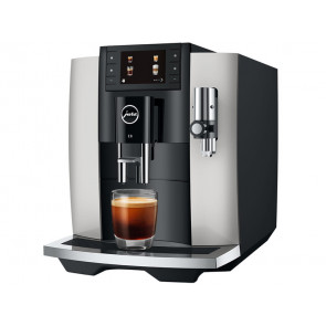 CAFETERA SUPERAUTOMATICA E8 PLATINO 15582 JURA